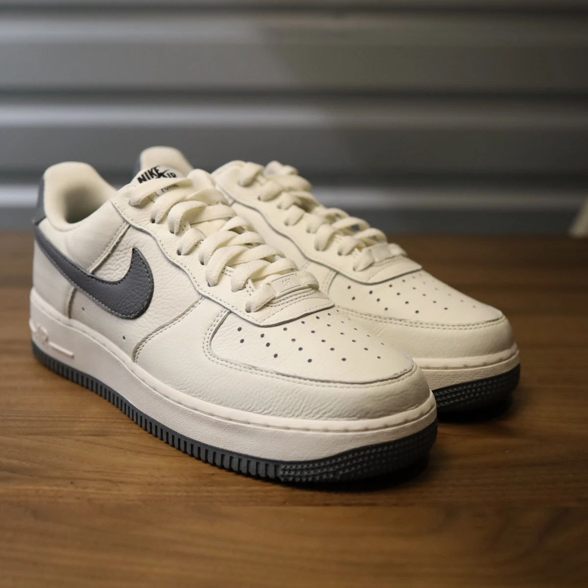 Nike force crema online