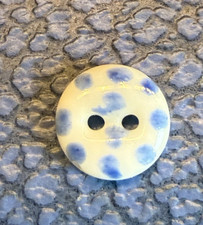 One Uncommon China Stencil Antique Button Blue Polka Dot Pattern oval eyes 7/16"