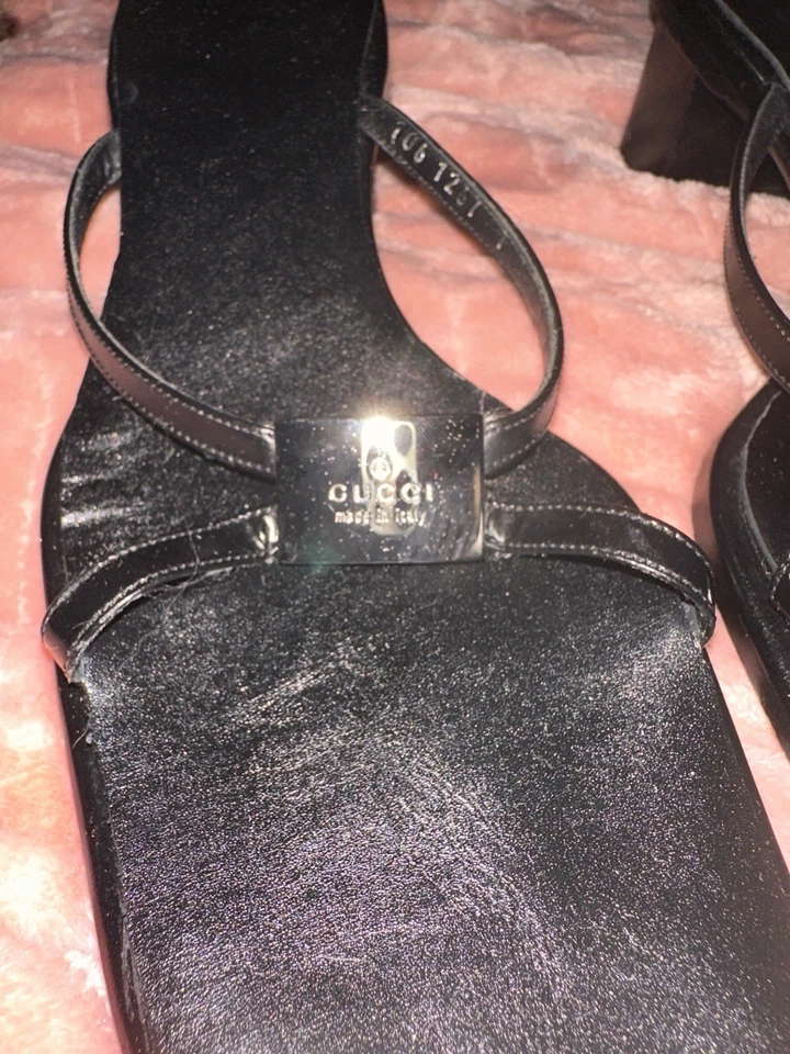 Sandalias Gucci Minibermuda 1062267 Cuero Negro Tacón Bloque Deslizables 7B Caja y Recepción Foto 4 de 4