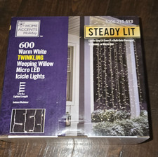 Home Accents Holiday 600ct Warm White Twinkling Weeping Willow LED Icicle