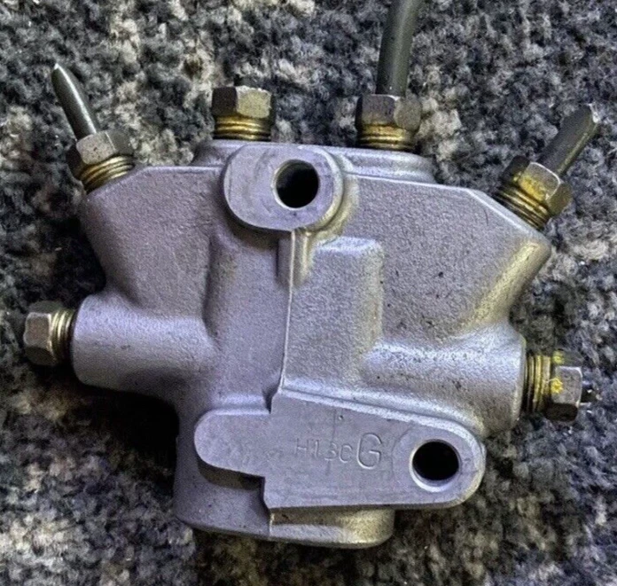 Válvula dosificadora de freno sin ABS Honda CR-V 2001 2002 2003 2004 2005 2006 OEM Foto 2 de 3