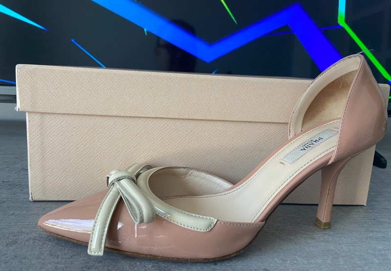 100% Authentic Prada heels shoes in perfect condition Euro 36.5 / US 6.5