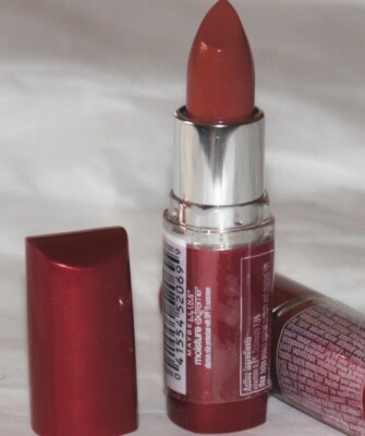 1 piece of MAYBELLINE Moisture Extreme lipstick ** Choose Color   