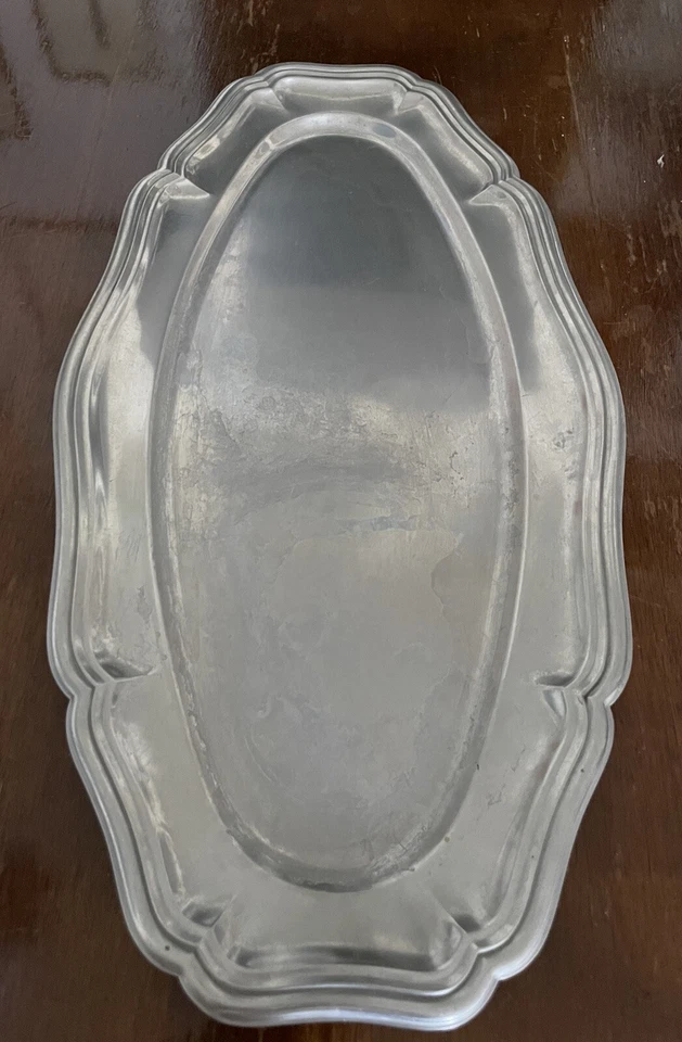 Vassoio in metallo color argento - Immagine 3 di 4