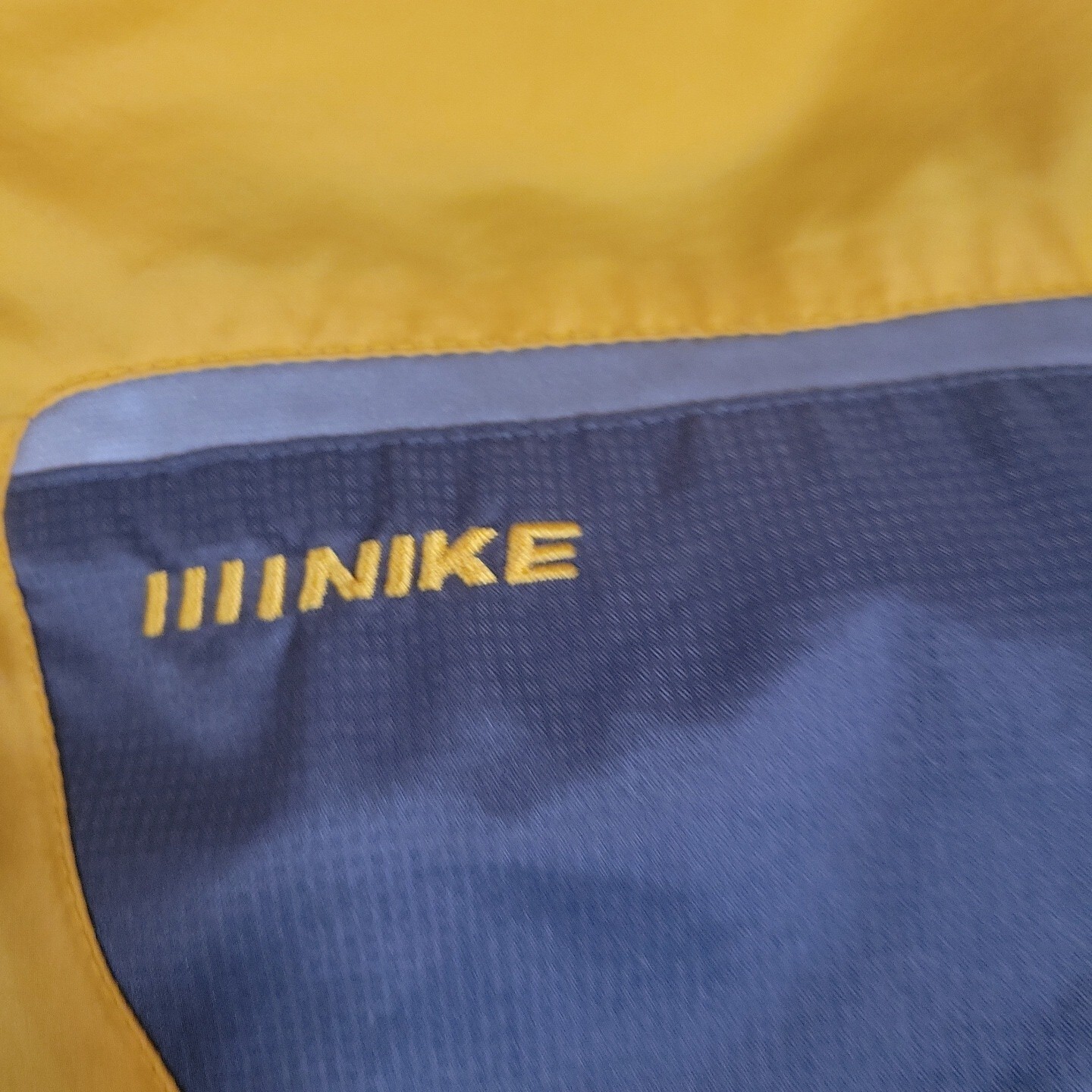 SACAI X NIKE Giacca a vento Nike vintage mezza zip grigio e oro uomo small