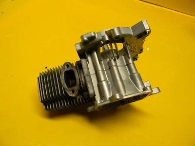 ECHO TRIMMER SRM-2510 PISTON CYLINDER CRANK    ---------------  BOX2669R