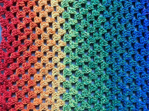 Regenbogen-Tuch/Schultertuch - gehäkelt, reine Baumwolle, Unikat - NEU - Bild 3 von 4
