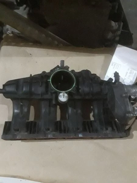 Intake Manifold 2.0L Engine ID Bpg Fits 05-09 AUDI A4 1043680 Foto 2 de 2