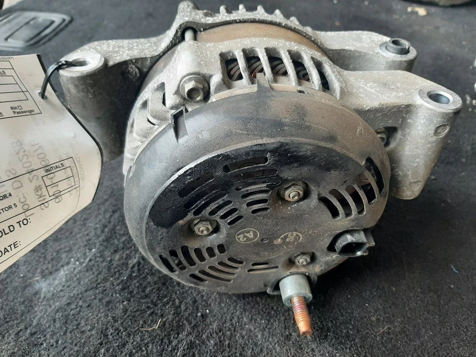 11 12 13 14 15 16 17 18 19 20 21 22 23 CHRYSLER 300 Alternador 180 Amp 4801778AI Foto 3 de 4