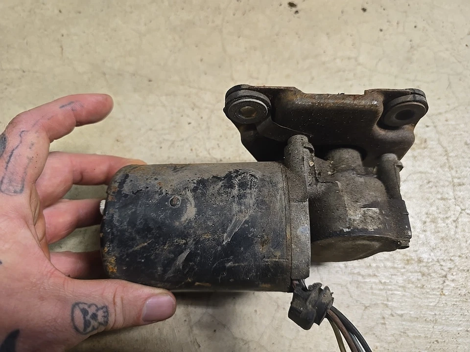 1967 1968 Ford Mustang Mercury Cougar Windshield Wiper Motor D2ZF-17504-AA - Image 3 of 4