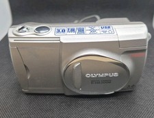 Olympus D-550 Zoom Digital Camera 3.0 Megapixel 2.8X Optical Zoom
