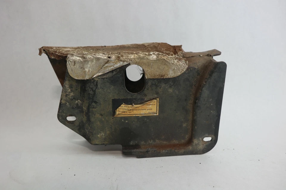 Polaris Sportsman 400 400L 1997 4x4 transmisión delantera protector de cadena cubierta protector Foto 3 de 4