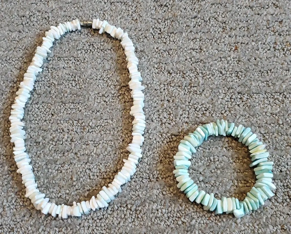 Cobalt Blue Seaglass, Puka Shell & Classic Hawaiian Sunrise Shell Corded  Necklace