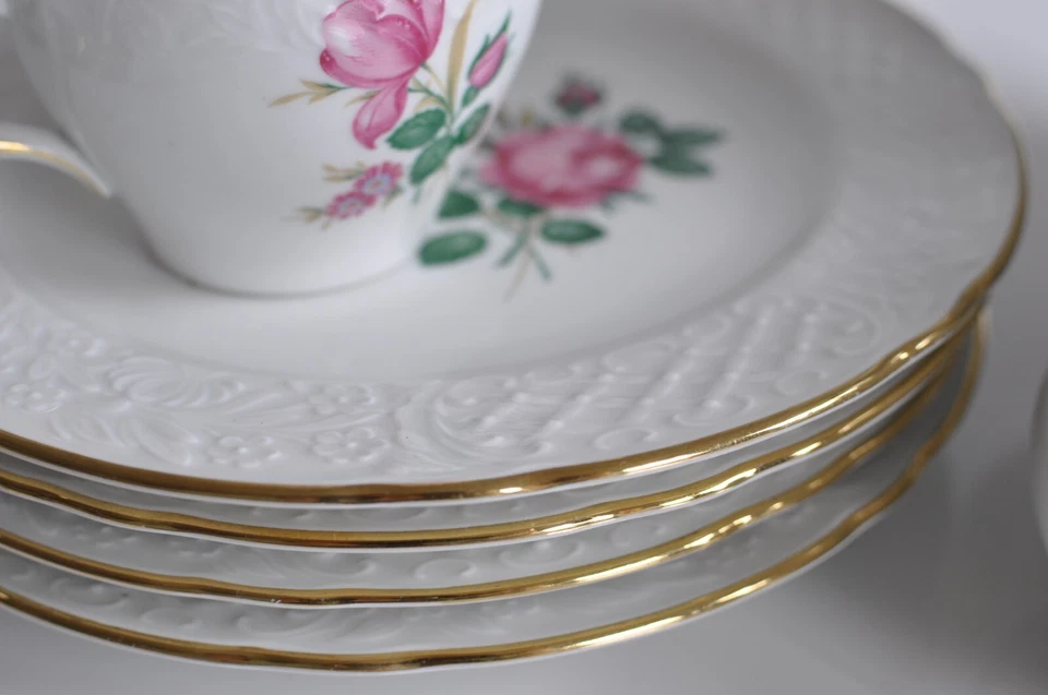 Bavaria Schumann Arzberg Kaffeeservice Relief Goldrand rote Blume Rose Form 870 - Bild 4 von 4