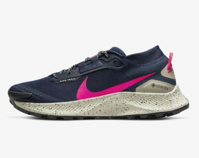 Nike Pegasus Trail 3 GORE-TEX Obsidian Siren Red BRAND NEW Nike Pegasus Trail 3 GORE-TEX Obsidian Siren Red BRAND NEW