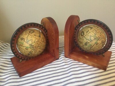 Vtg Worn Shabby Wooden  OLD WORLD BOOKENDS Rotating Globe Map 6 x5.5 x3.5 MCM