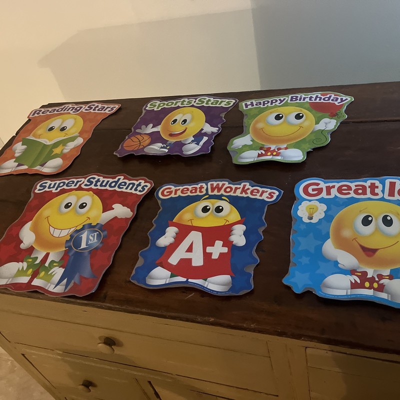 set of 6 School Decorations Teacher Wall Bulletin Board Fun Laminated