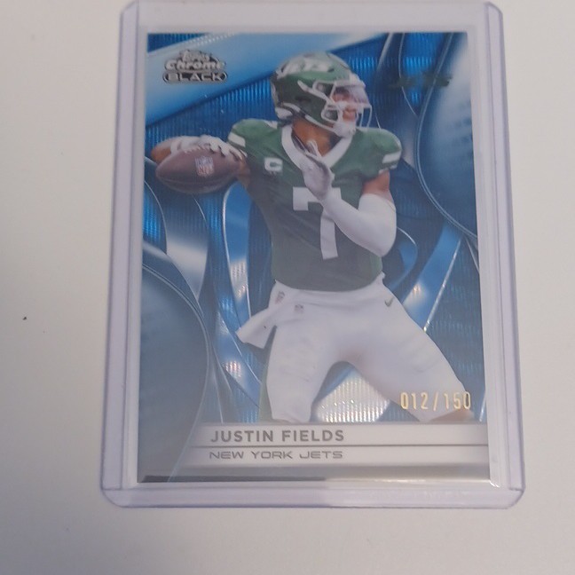 Topps Chrome Black Justin Fields New York Jets #76 Serial Numbered 012/150