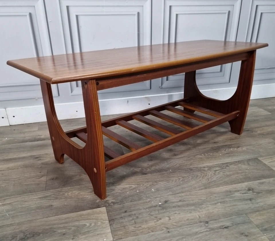 Vintage Teak Coffee Table – Mid Century Modern Style - Magazine Rack Wood Retro - Image 3 of 4