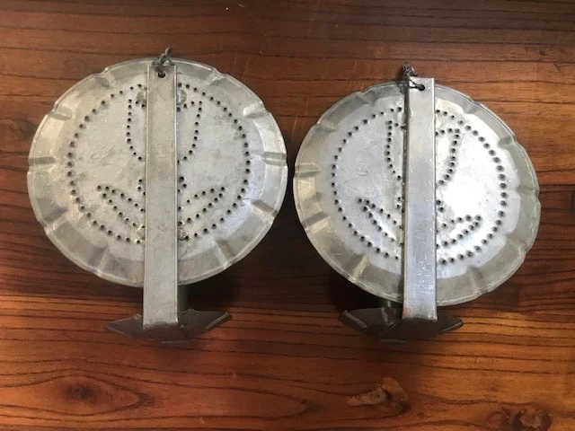 Apliques para velas de hojalata, juego de 2 candelabros de arte de metal hechos a mano. Foto 3 de 4