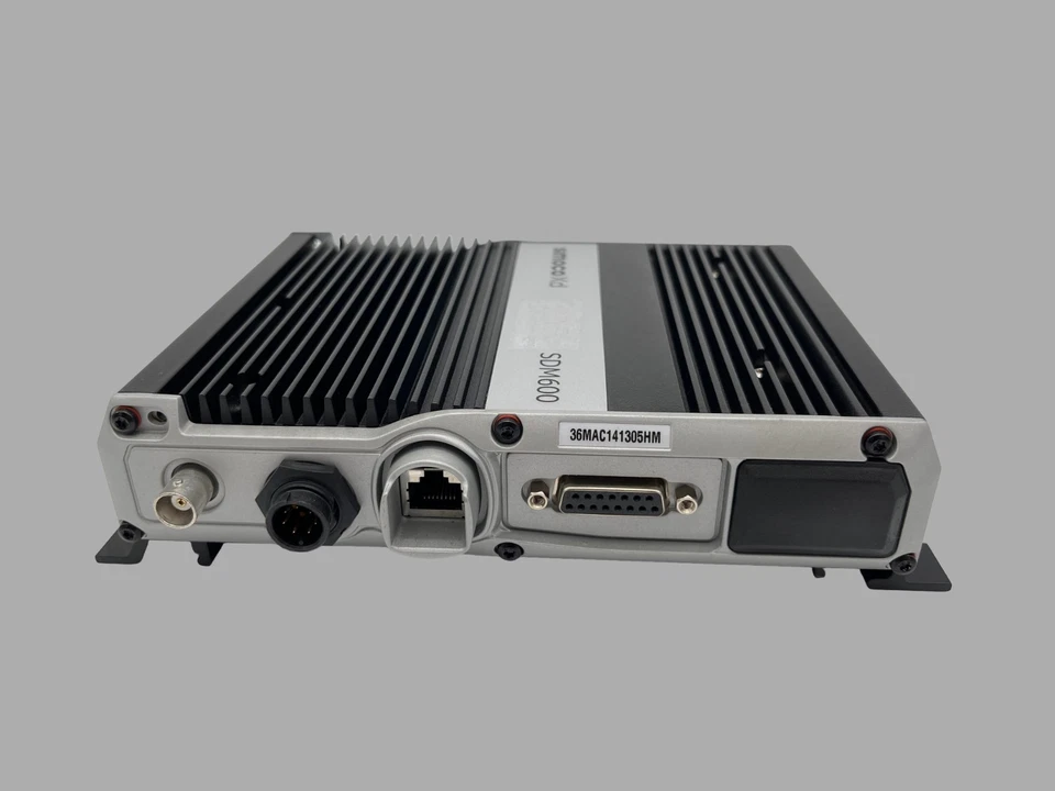 Simoco SDM610 Digital Mobile Radio inc. Control Microphone & Speaker (VHF) - Image 2 of 4