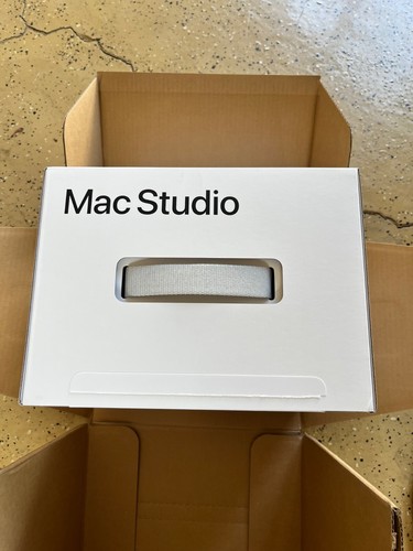BOX ONLY - Apple Mac Studio M4 Max - Photo 2/4