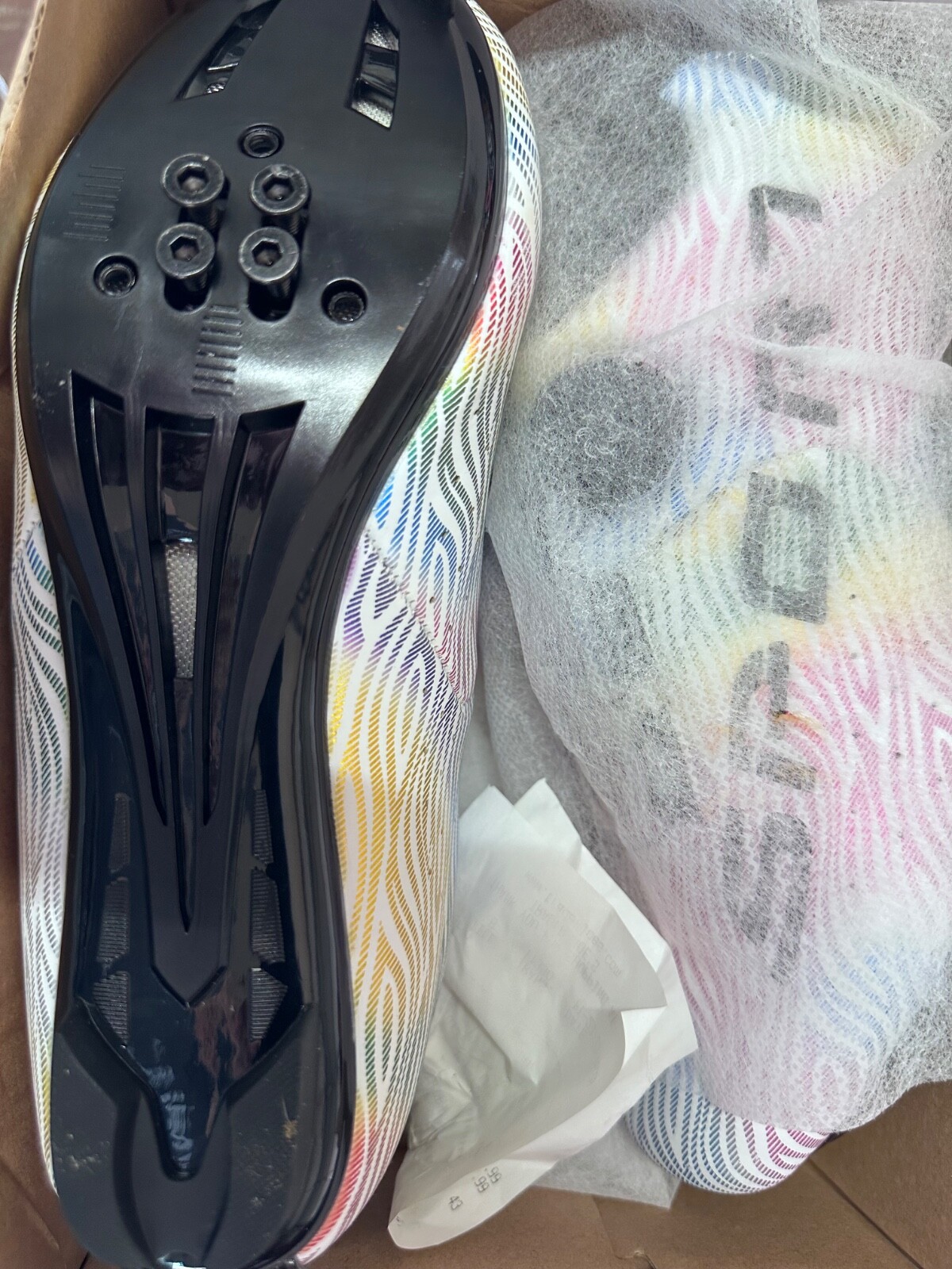 Woman’s 7.5  cycling shoes