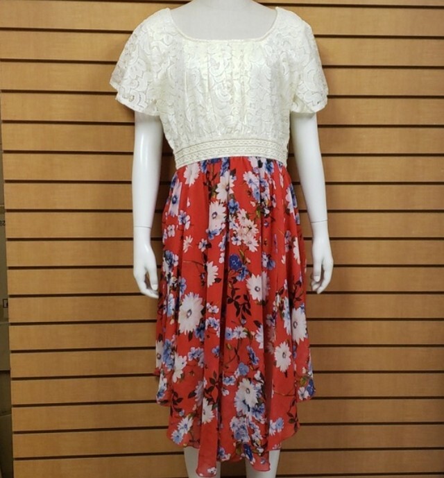 Liberty Love Dress 1XL NWT Lace Floral High Low Hem Plus Size Lined Casual