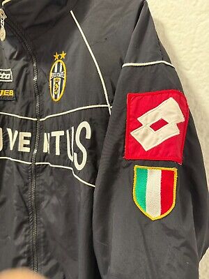 Juventus FC 2002-03 Track Top Jacket Lotto L Vintage Juventus FC 2002-03 Track Top Jacket Lotto L Vintage
