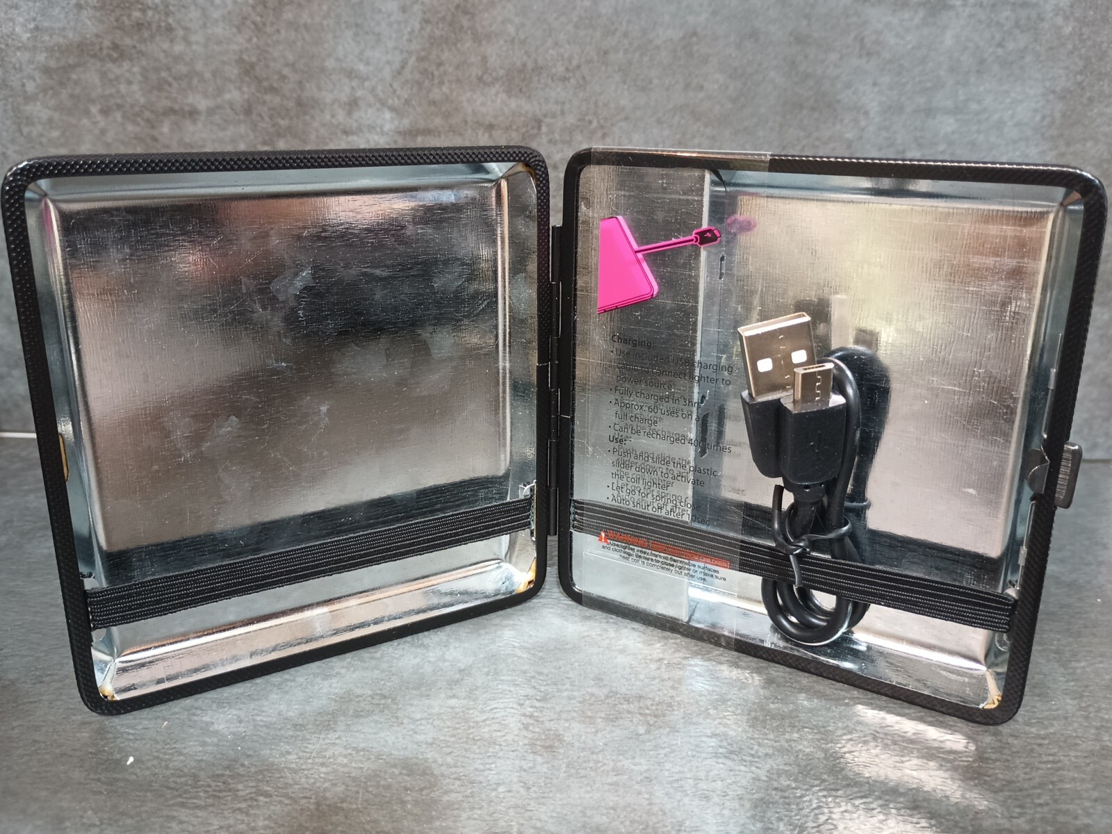 Smokezilla Kings Size Cigarette Case W/Built In USB Rechargeable Coil Lighter