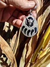 VTG PEWTER ENAMEL KEYRING KEYCHAIN BUFFALO YOU GIVE US THE GIFT OF LIFE BISON