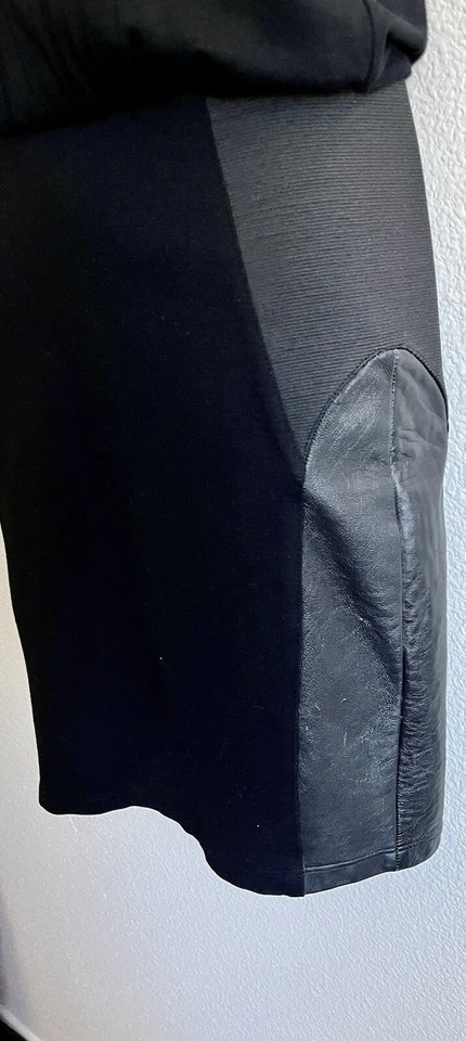 Vestido Etiqueta Blaque Con Tejido Superior Spandex Inferior Cremallera Trasera Cuero Panel Lateral S Foto 4 de 4