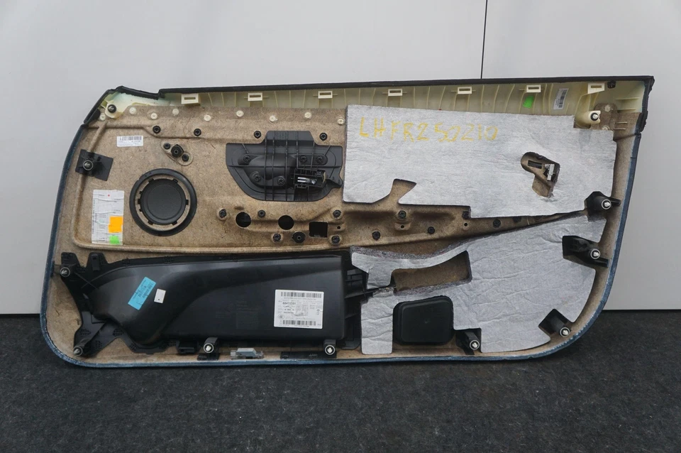 Оригинальная отделка передней левой внутренней двери 51418063595 BMW M4 Competition F82 2016 *примечание* - Изображение 4 из 4