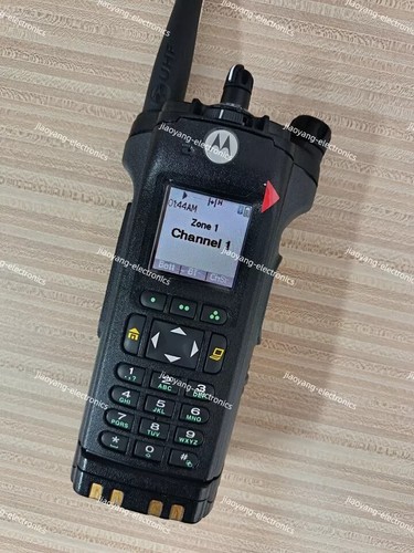 Motorola APX6000 H98QDH9PW7AN UHF R1 ADP AES DES(No battery and si500) - Zdjęcie 6 z 9