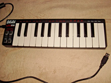 AKAI Professional LPK25 Mk 1 Tastiera Performance per Portatile