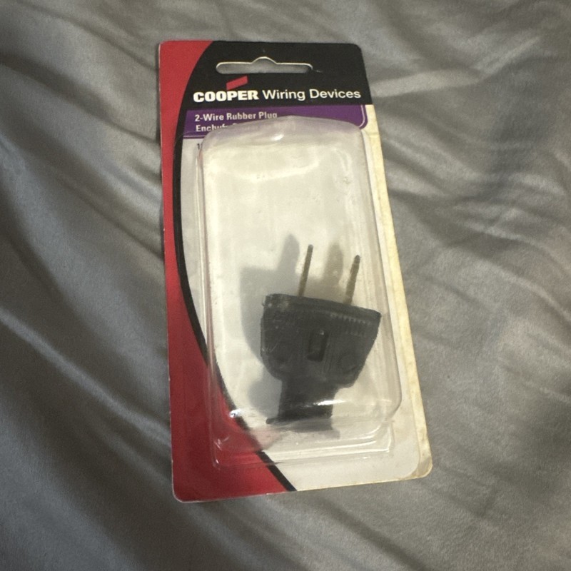 Cooper Wiring Devices 2 Wire Rubber Plug 15A-125V 183DU-N