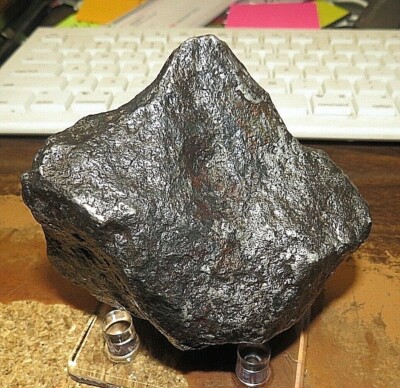 1330 GM.  CAMPO DEL CIELO METEORITE; A  GRADE! 2.9 POUNDS 