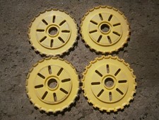 INTERNATIONAL IH SEED PLATE DISC 697-24 PLANTER PLATES 69724