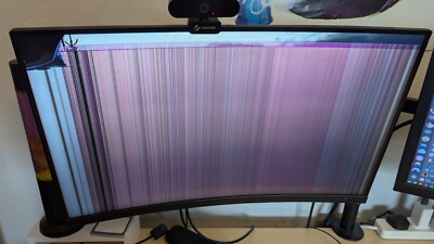 MSI Optix MAG272C 27'' Curved Gaming Monitor [LCD GESPRUNGEN]