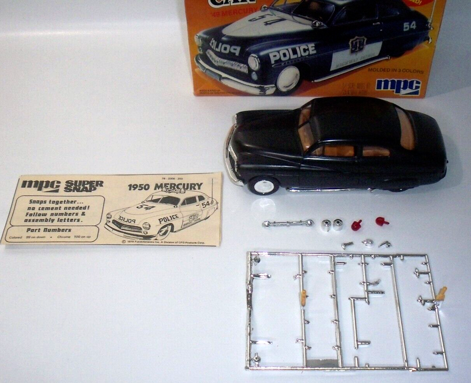 1979 MPC 13306 1/25 Scale '49 Mercury Police Patrol Car Plastic Model