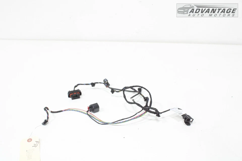 AUDI Q3 QUATTRO 2015-2018 CINTURÓN DE SEGURIDAD DELANTERO DERECHO HEBILLA CABLE ARNÉS OEM Foto 2 de 4