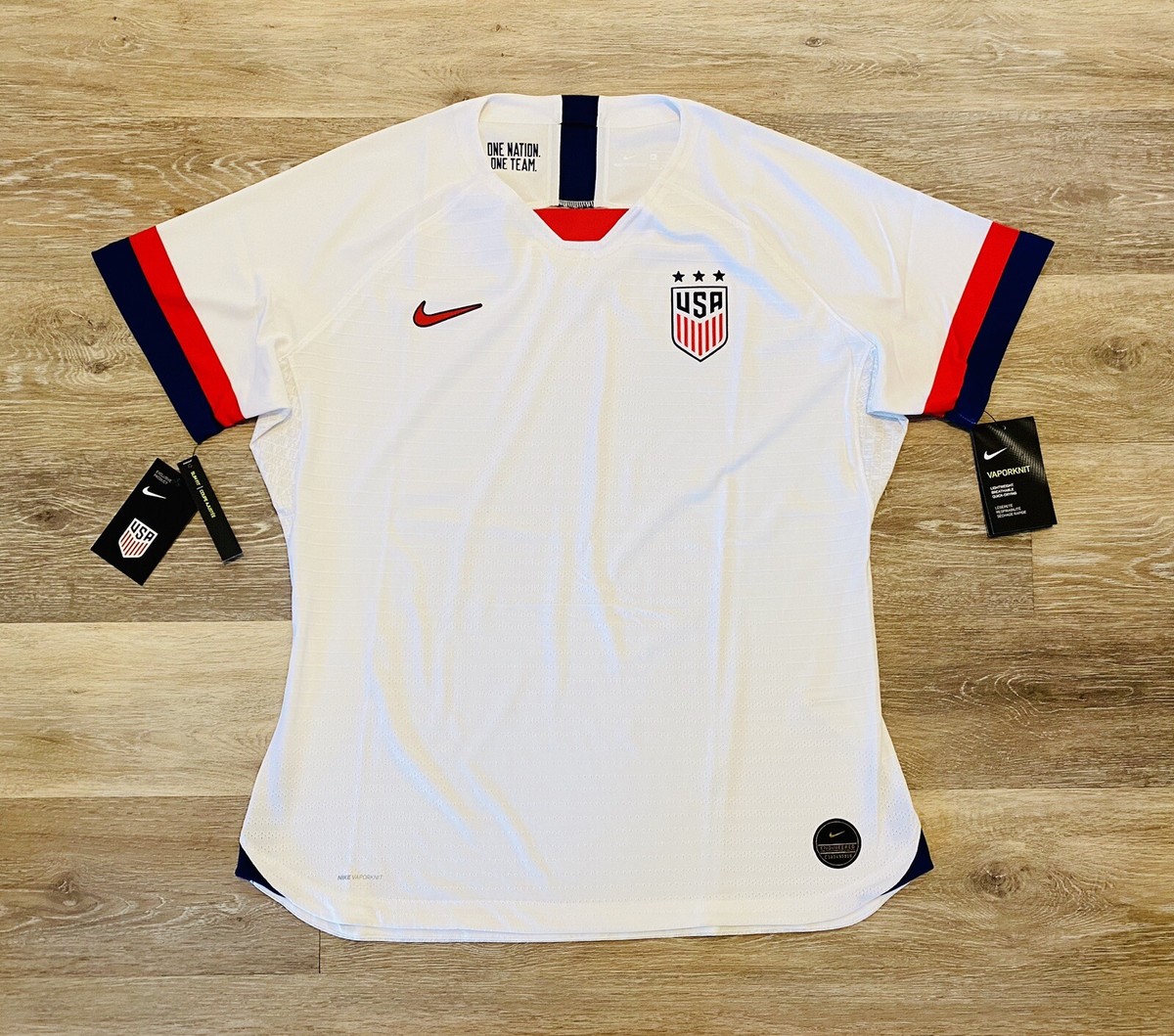 Nike 2019 Team USA Women's Vaporknit White Soccer Jersey AJ4330