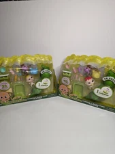 Pea Pod Babies 22 Piece Dinner and 1 Extra Surprise Dinner And Bathtime Set x2