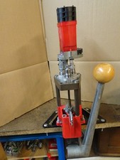 Reloading  LEE 3 station auto indexing turret press RCBS Lyman Lee Hornady