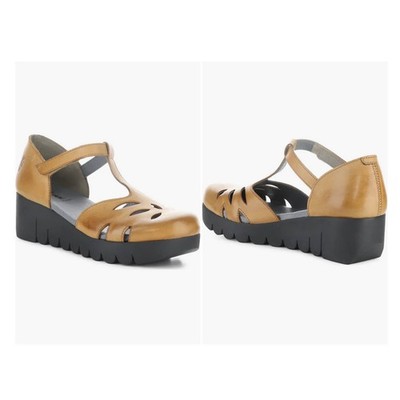 Fly London Velt Platform Wedg Fisherman Sandals Sz EU40/US9-9.5