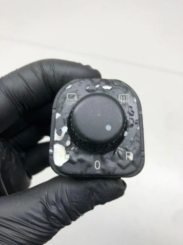 VW PASSAT B7 ALLTRACK 365 Spiegeleinstellschalter 1K0959565G 2.00 33824599