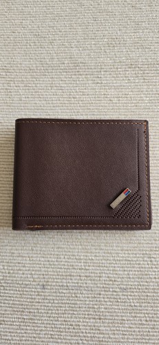 Generic Leather Mens Brown Bifold Wallet Brand New