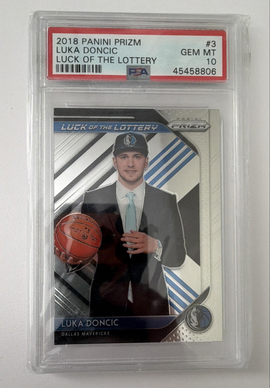 2018-19 Panini Prizm - Luck of the Lottery Luka Dončić #3 (RC) Psa 10