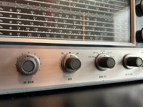Odbiornik komunikacyjny Lafayette HA-700 AM/CW/SSB - Zdjęcie 12 z 16