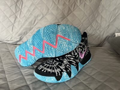 Size 12 Nike Kyrie All Star